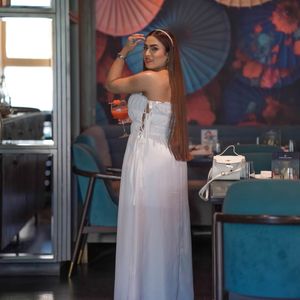 Side tie up White Maxi Dress