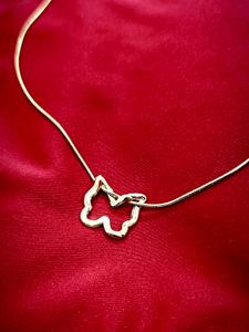 Chic Butterfly Pendant Necklace