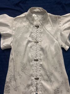 Elegant White chinese top