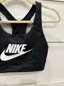 Nike Pro Sports Bra
