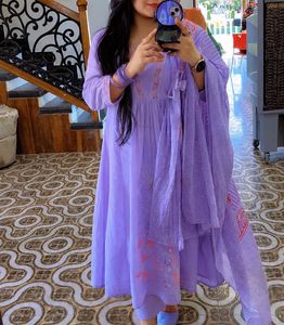 Elegant Lavender Kurta Set with Dupatta