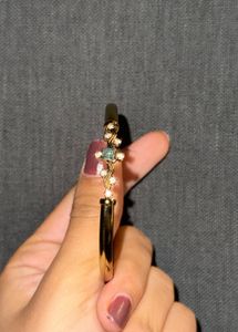 Gold Bracelet with Emerald