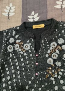 Elegant Embroidered Kurta with pant
