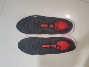 Nike Men's Casual Shoes. Unused. No Coins.