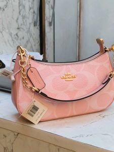 Coach pink 🩷 Teri for premium Lovers