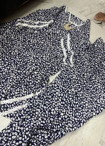 Floral Print Kurta Set with White Lace Trim
