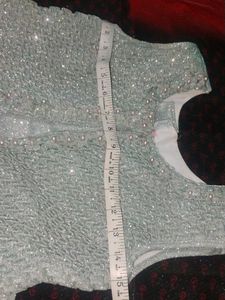beutiful gown for girls wear