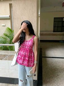 Stylish Pink Geometric Print Tunic