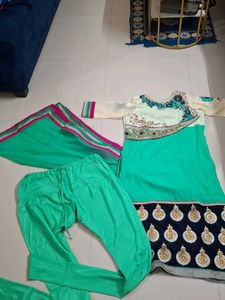 Embroidered Kurta Set