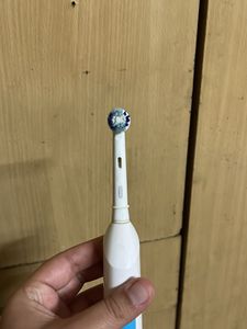 Oral-B Electric Toothbrush
