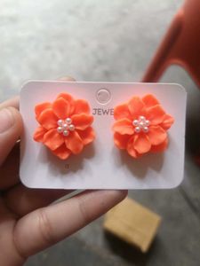 Charming Yellow Flower Earrings