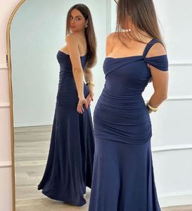 Elegant Royal Blue One-Shoulder Gown