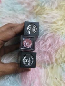 Kiro Lipsticks Set
