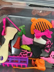 Barbies Accessories.mix