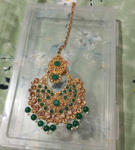 Chandbali Earrings - Green &amp; Gold