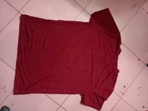 Maroon Graphic Print T-Shirt