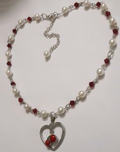 Elegant Cherry Pearl Necklace
