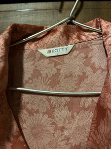 Stylish Pink Floral Print Shirt