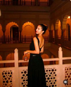 Elegant Black Maxi Dress
