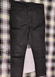 Stylish Black Slim Fit Jeans