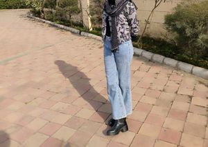 Light Wash st. Leg Jeans