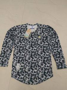 Block And White Printed T.Shirt