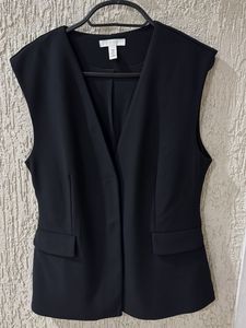 Chic Black Sleeveless Blazer Vest