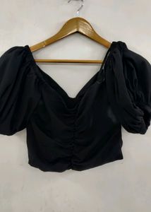 MAGRE BLACK PUFF SLEEVES TOP