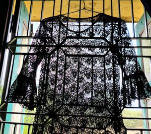 Black Lace Top Women's