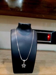 Star ⭐ Pandent With Chain Pure Silver
