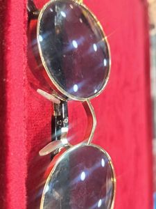Round Gold Frame Sunglasses