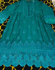 Elegant Green Embroidered Kurta Original Gul Warun
