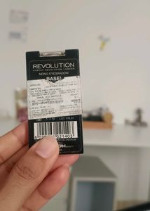 glow kit makeup Revolution Highlighter &amp; eyeshadow