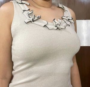 Frill Top