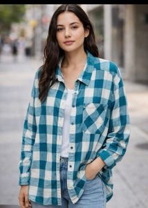 Blue & White Plaid Flannel Shirt