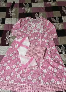 new Pink Floral Print Kurta set with dupatta
