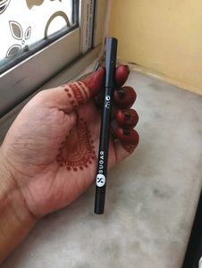 SUGAR Cosmetics Stroke Of Genius Heavy-Duty Kohl w