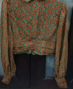 Floral Print Button-Up Crop Top