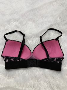 Victoria’s Secret wireless T-shirts bra