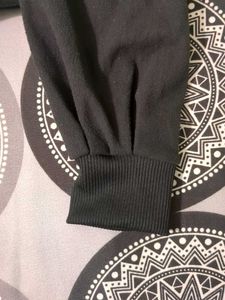 Authentic reebok top from the uae