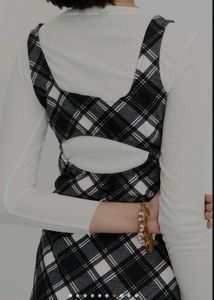 Chic Plaid Sleeveless Mini Dress