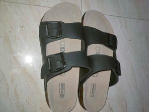 NEW BIRKENSTOCK SANDALS - UK 7