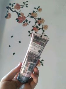 Loreal Paris Face Wash