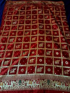 Exquisite maroon Embroidered Banarasi Silk Saree