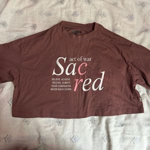 Cropped Graphic T-Shirt