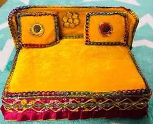Laddu Gopal Fancy Bed With 2 Pillow