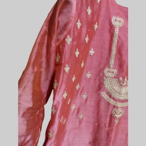 Pink Embroidered Ladies Kurta