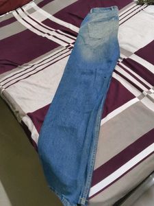 Off Duty India Denim Jeans with free nail polish
