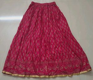 New Pink Long Skirt with Golden Patterns🌸