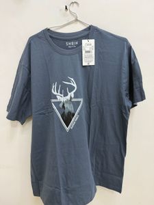 Shein Men's Graphic T-Shirt - Deer Print